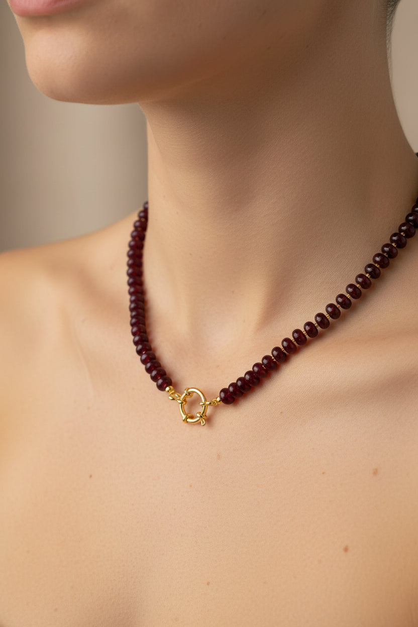COLLAR MEDUSA GOLD GRANATE