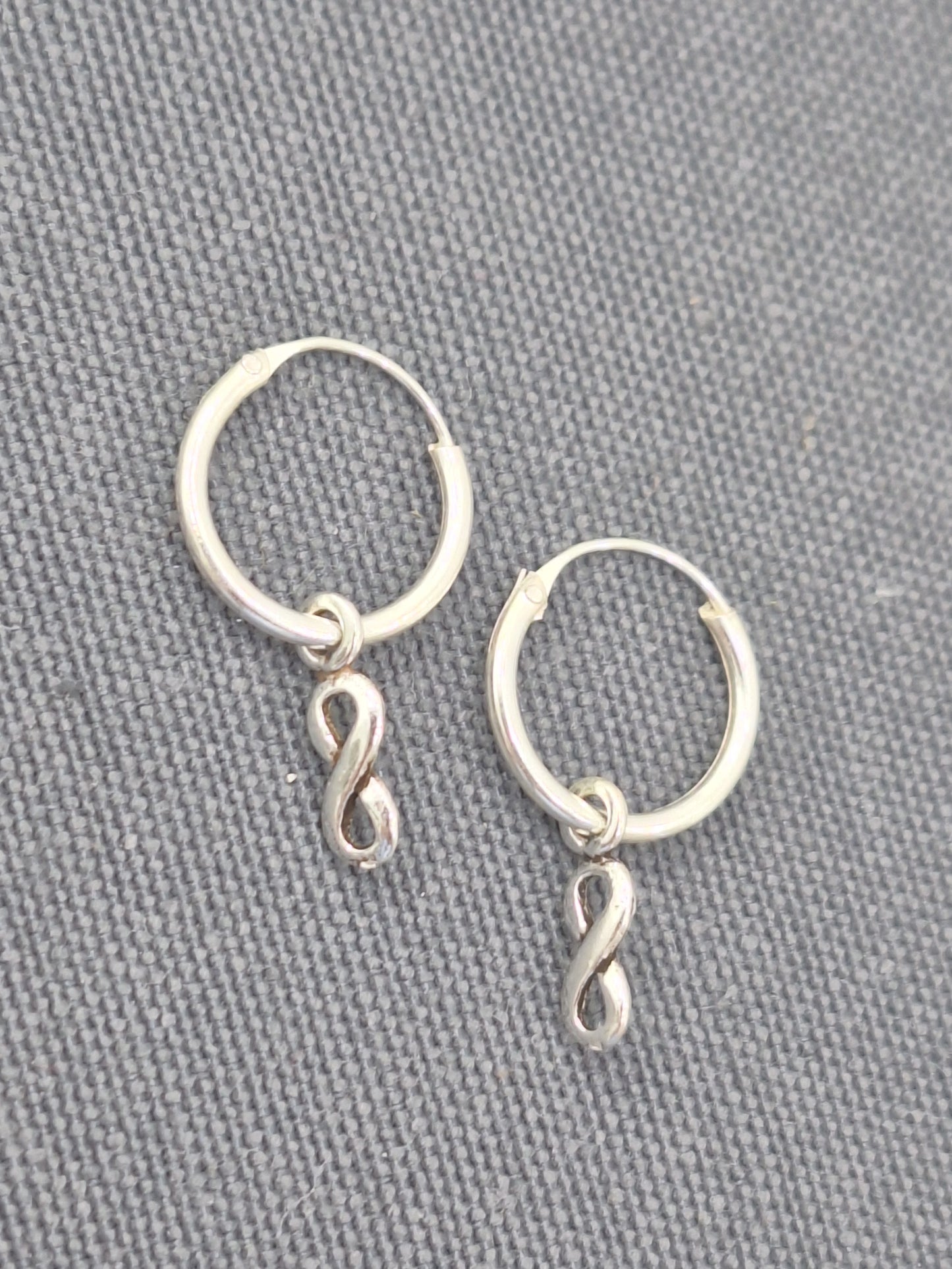 PENDIENTES INFINITI